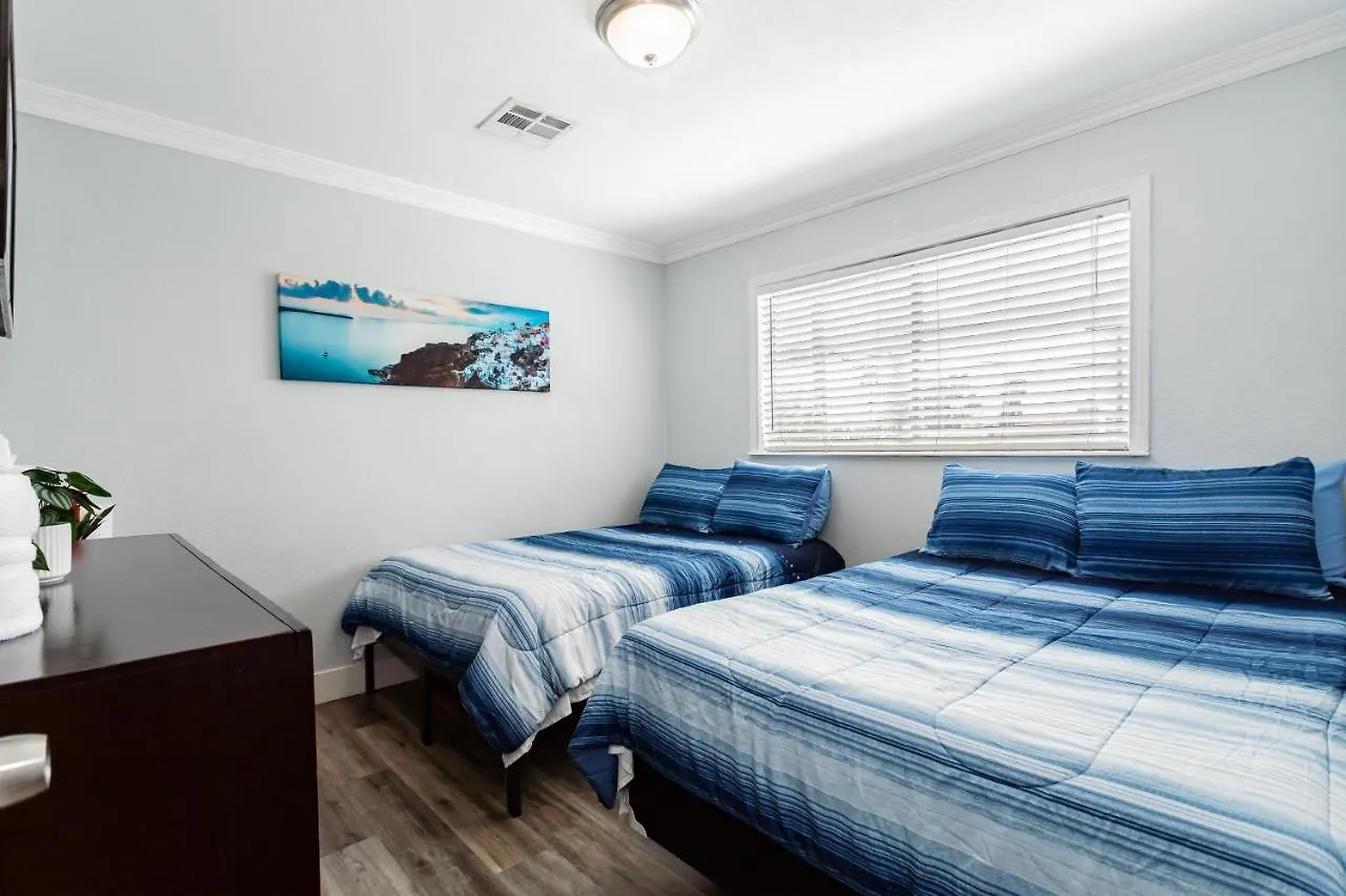 Holiday home Spacious 5-Bedroom Retreat With Pool Minutes From The Las Vegas Strip